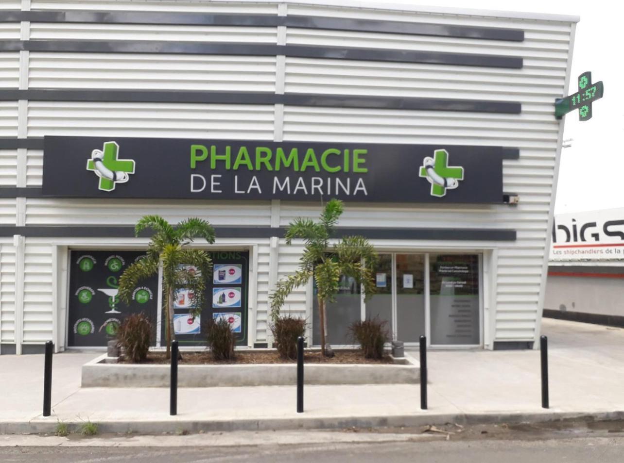Superbe Studio Avec Piscine, Au Coeur De La Marina! Village Soleil ! Proche Aeroport & Ferry Le Gosier  Extérieur photo